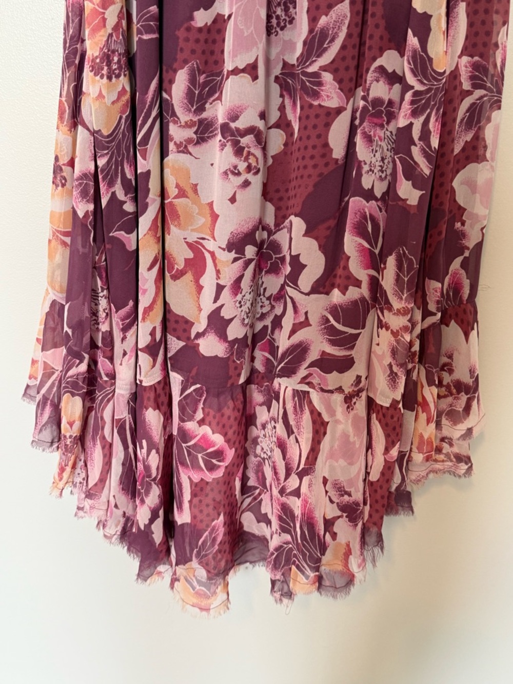 Free People Floral Lace Boho Midi Dress Size 6 Purple Pink Tiered Ruffle V Neck - Picture 9 of 12